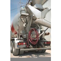 TRIX Rotstrahl&reg; Continental ContiTech Der professionelle Wasserschlauch schwarz/rot 32mm (1 1/4&quot;)